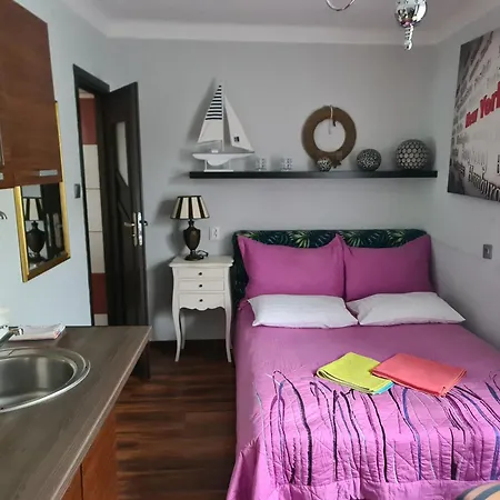 Hel-tour Gościnne Kwatera prywatna *