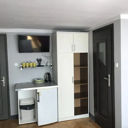 Δωμάτια σε οικογενειακή κατοικία Hel-tour Goscinne Władysławowo