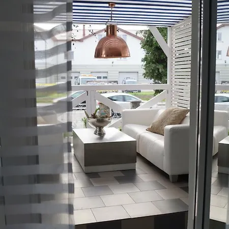 Hel-Tour Pokoje Goscinne