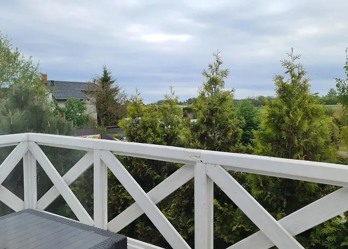 Δωμάτια σε οικογενειακή κατοικία Hel-tour Goscinne